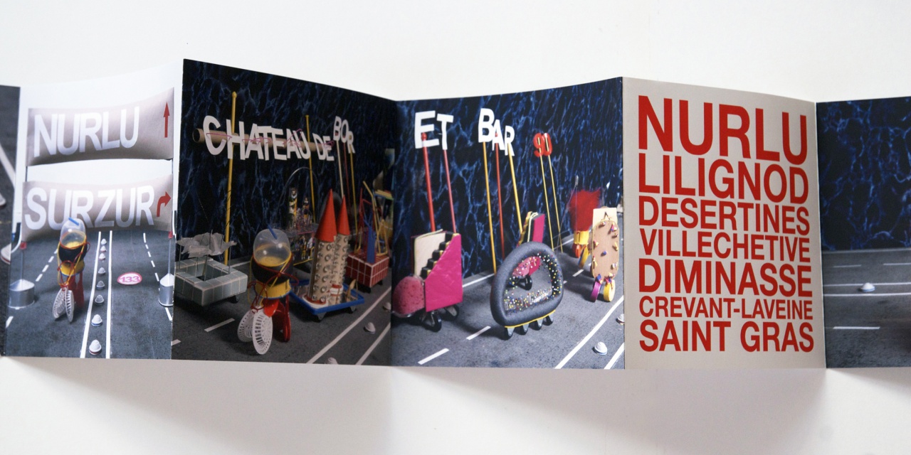 Autoroute: vue du leporello déplié